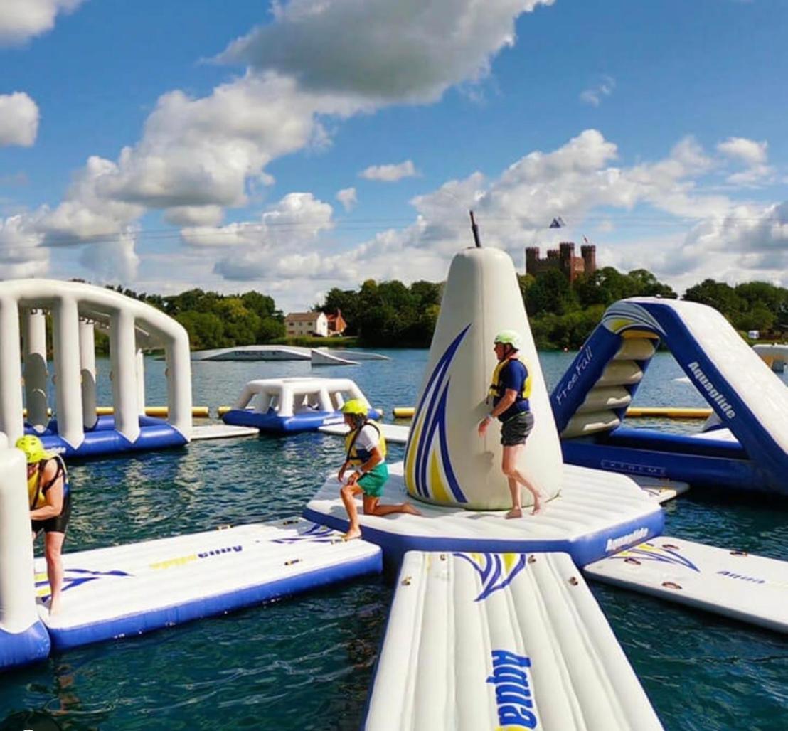 Beautiful 8 Birth Holiday Home - Tattershall Lakes Zewnętrze zdjęcie