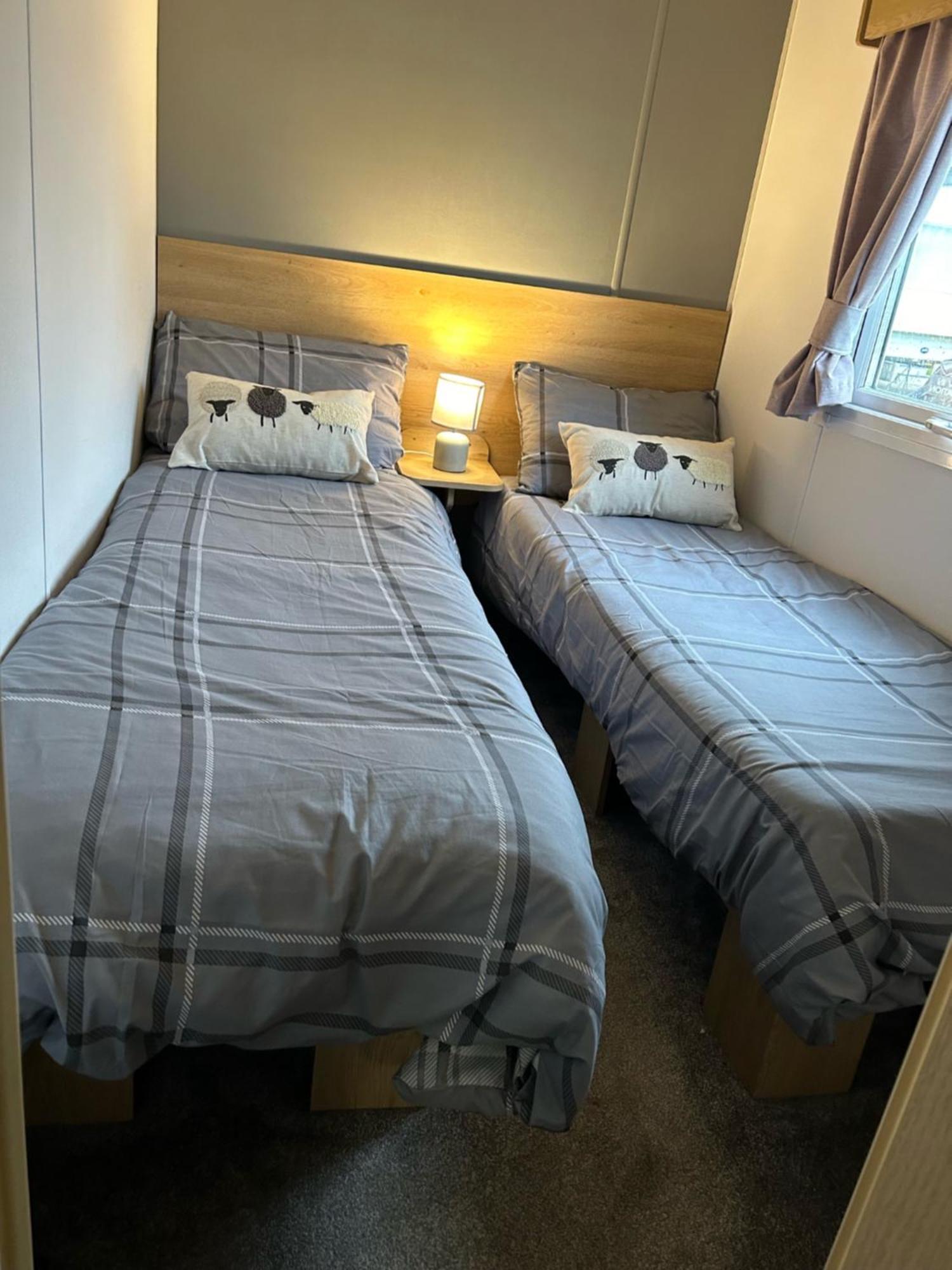 Beautiful 8 Birth Holiday Home - Tattershall Lakes Zewnętrze zdjęcie